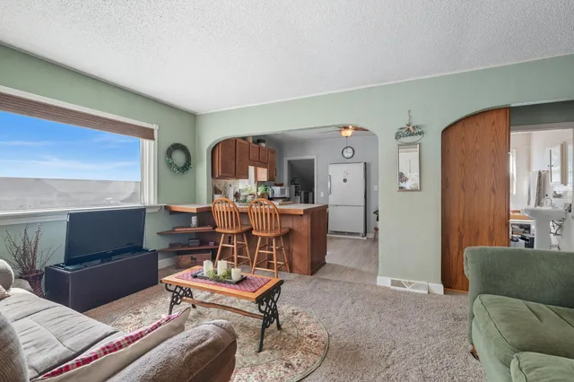 $125,000 | 2006 Vine Street, Manistee, MI 49660