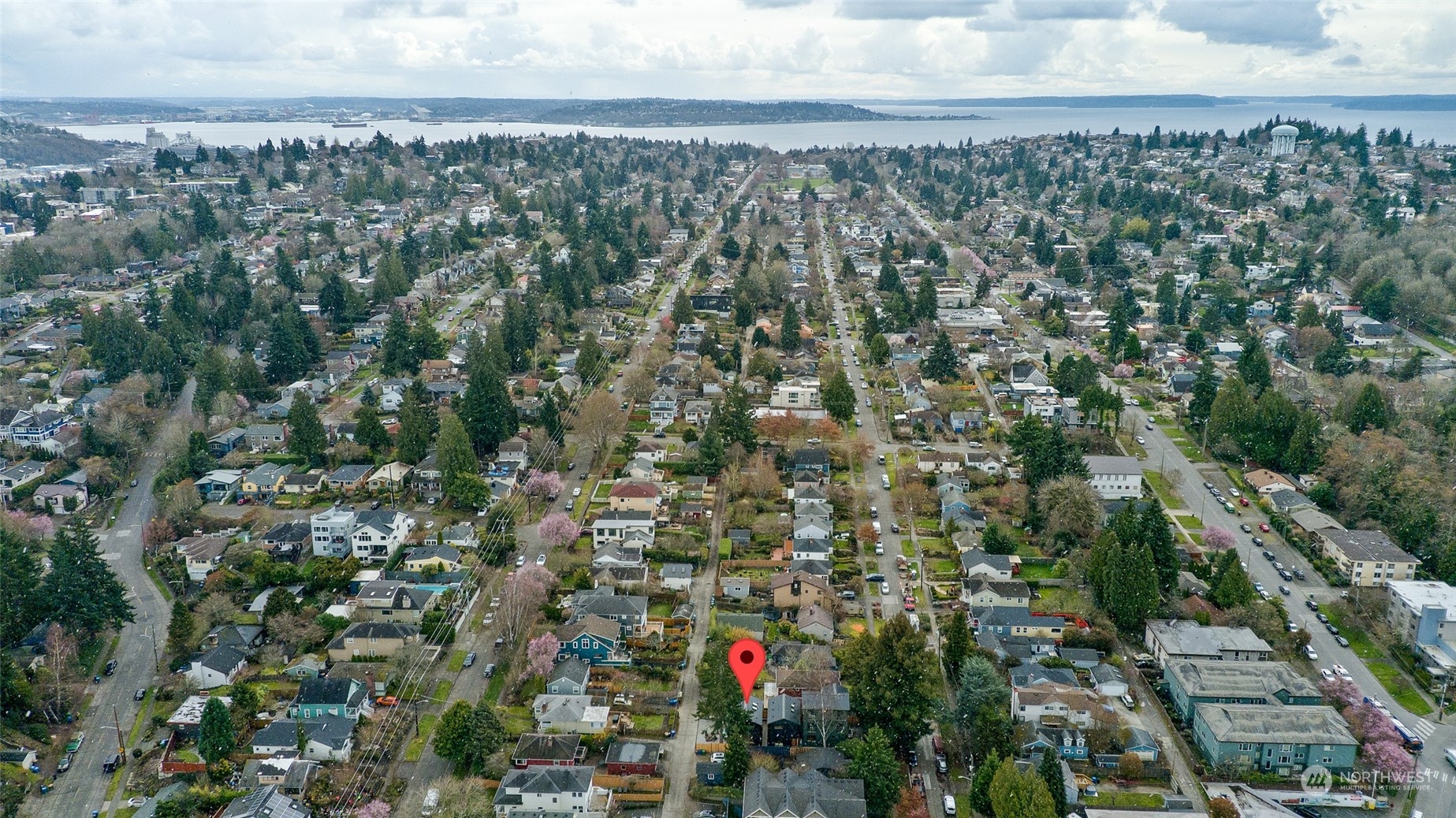 4256 33rd Avenue West Seattle, WA 98199 - Photo 3 of 24 a view of a city