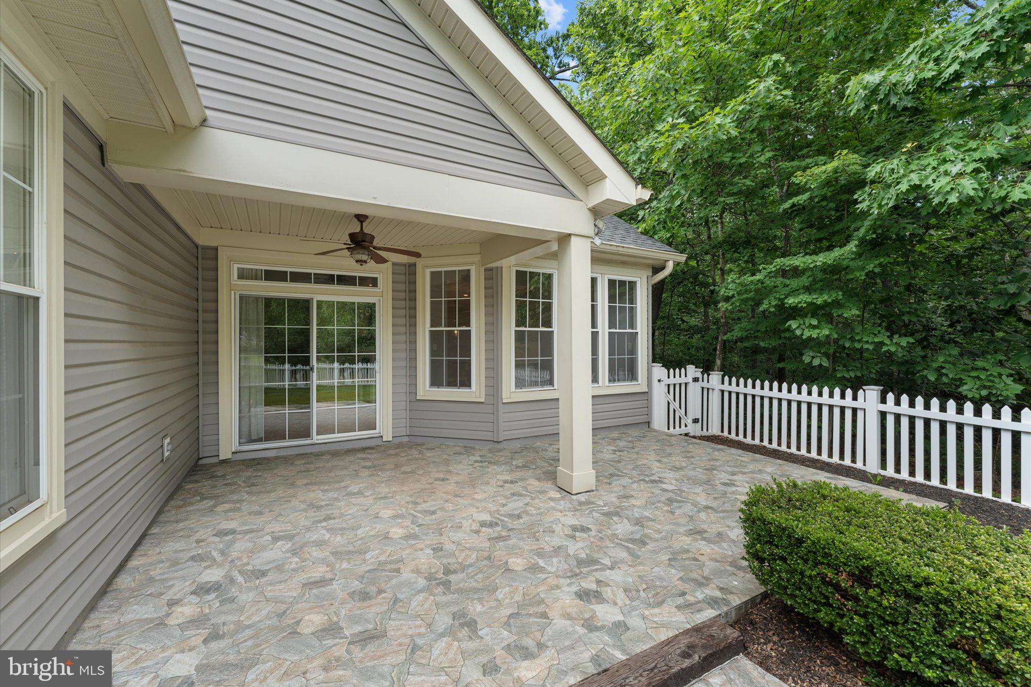 6817 Derby Run Way Gainesville, VA 20155 - Photo 26 of 35 covered patio
