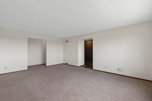 $799,999 | 5572 Stable View Lane, Fitchburg, WI 53575