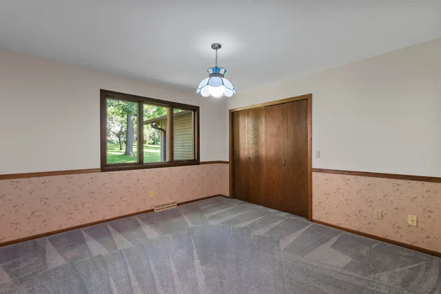 $799,999 | 5572 Stable View Lane, Fitchburg, WI 53575