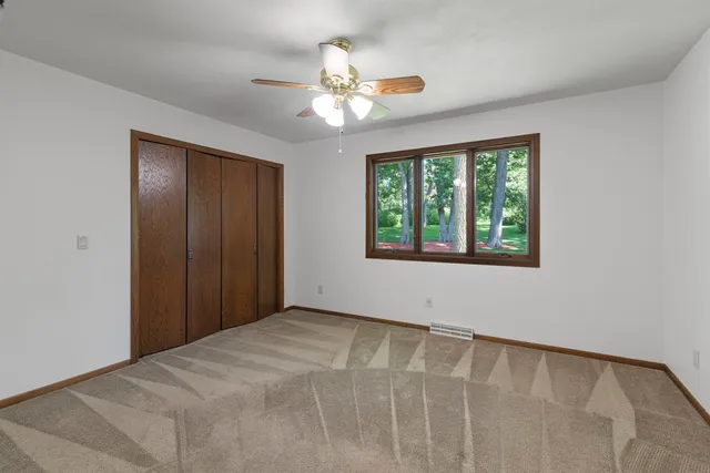 $799,999 | 5572 Stable View Lane, Fitchburg, WI 53575