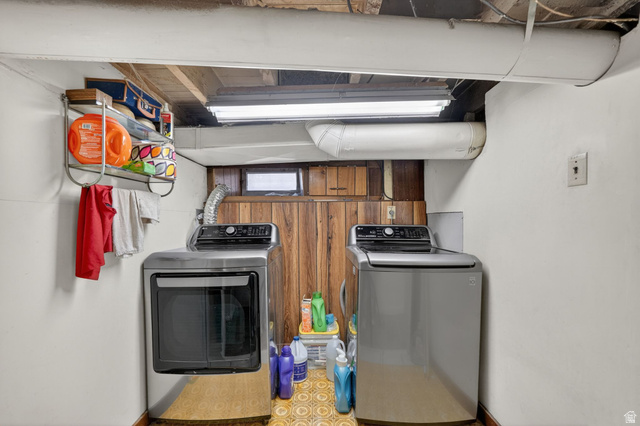 977 23rd Street Ogden, UT 84401 - Photo 26 of 29 Laundry area featuring washer and clothes dryer and light flooring