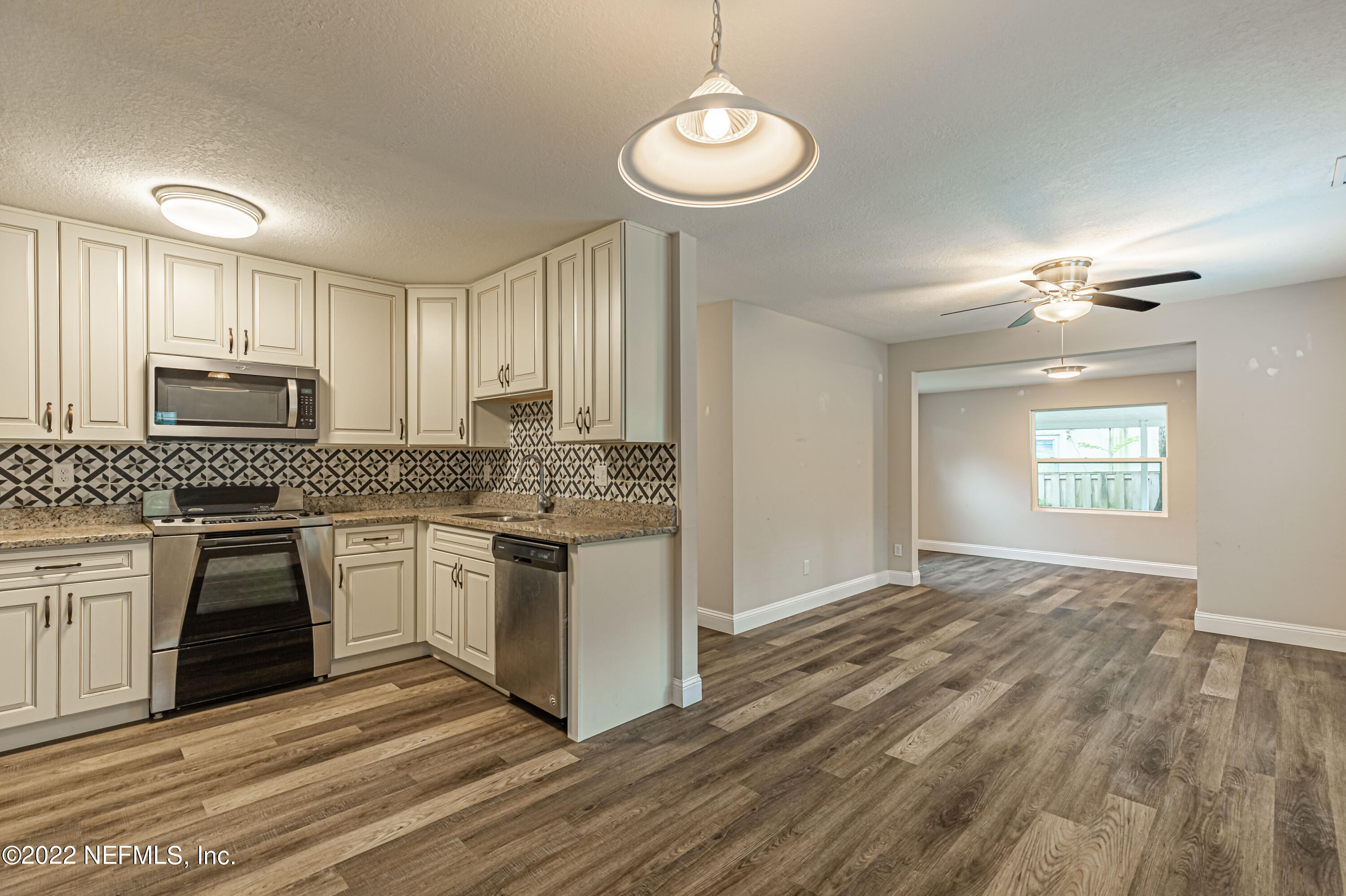 3923 Dottie Road Jacksonville, FL 32220 - Photo 11 of 25 11 Kitchen