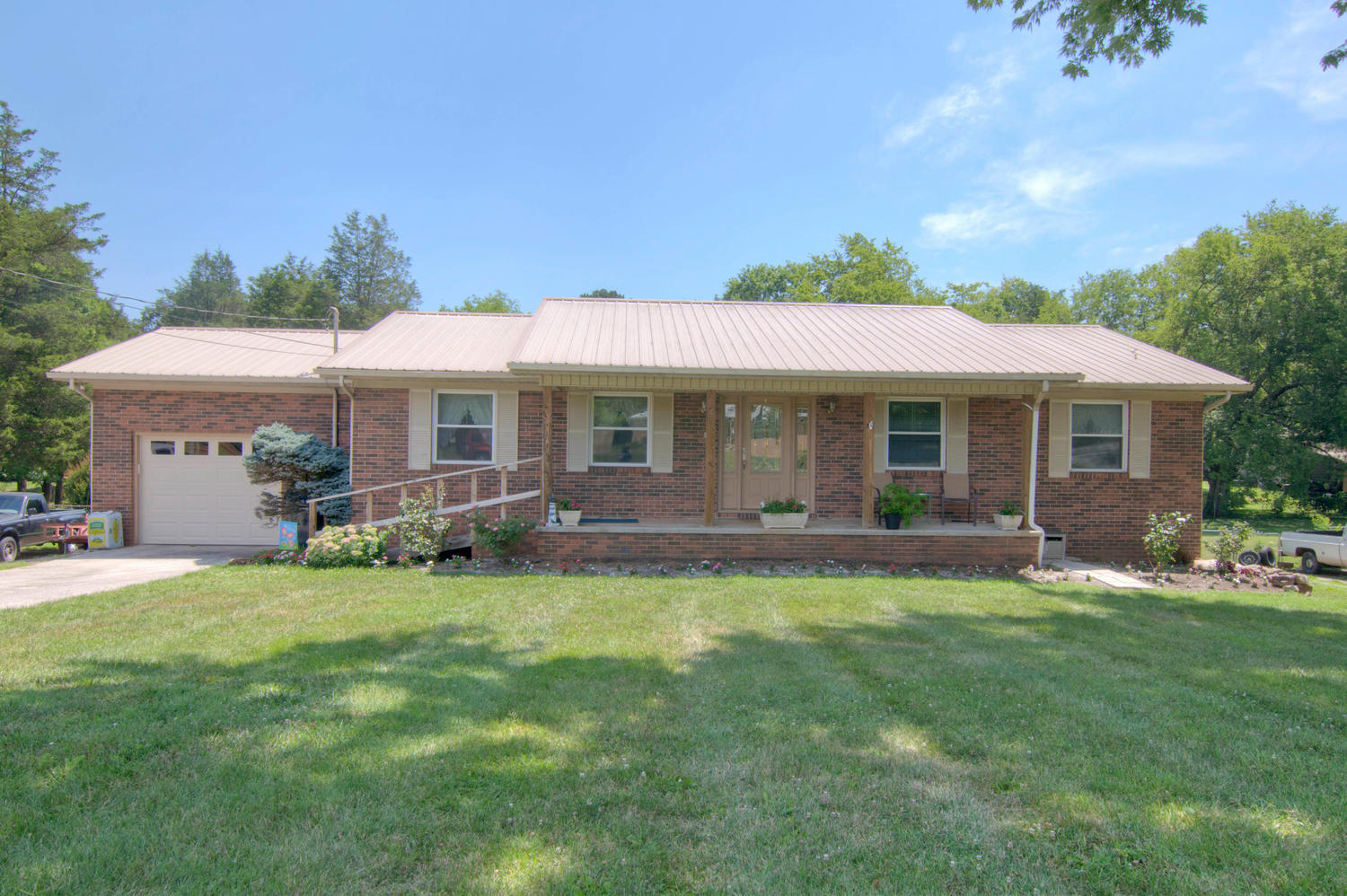 316 Fancy Meadows Road Strawberry Plains, TN 37871 - Photo 1 of 37 316 Fancy Meadows Rd-large-001-14-Front