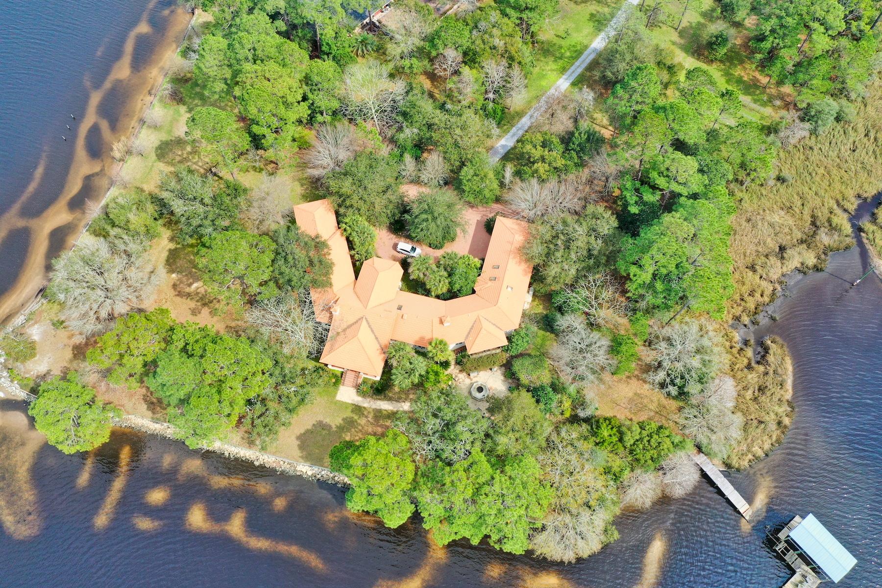 515 Holly Point Road Freeport, FL 32439 - Photo 5 of 50 5