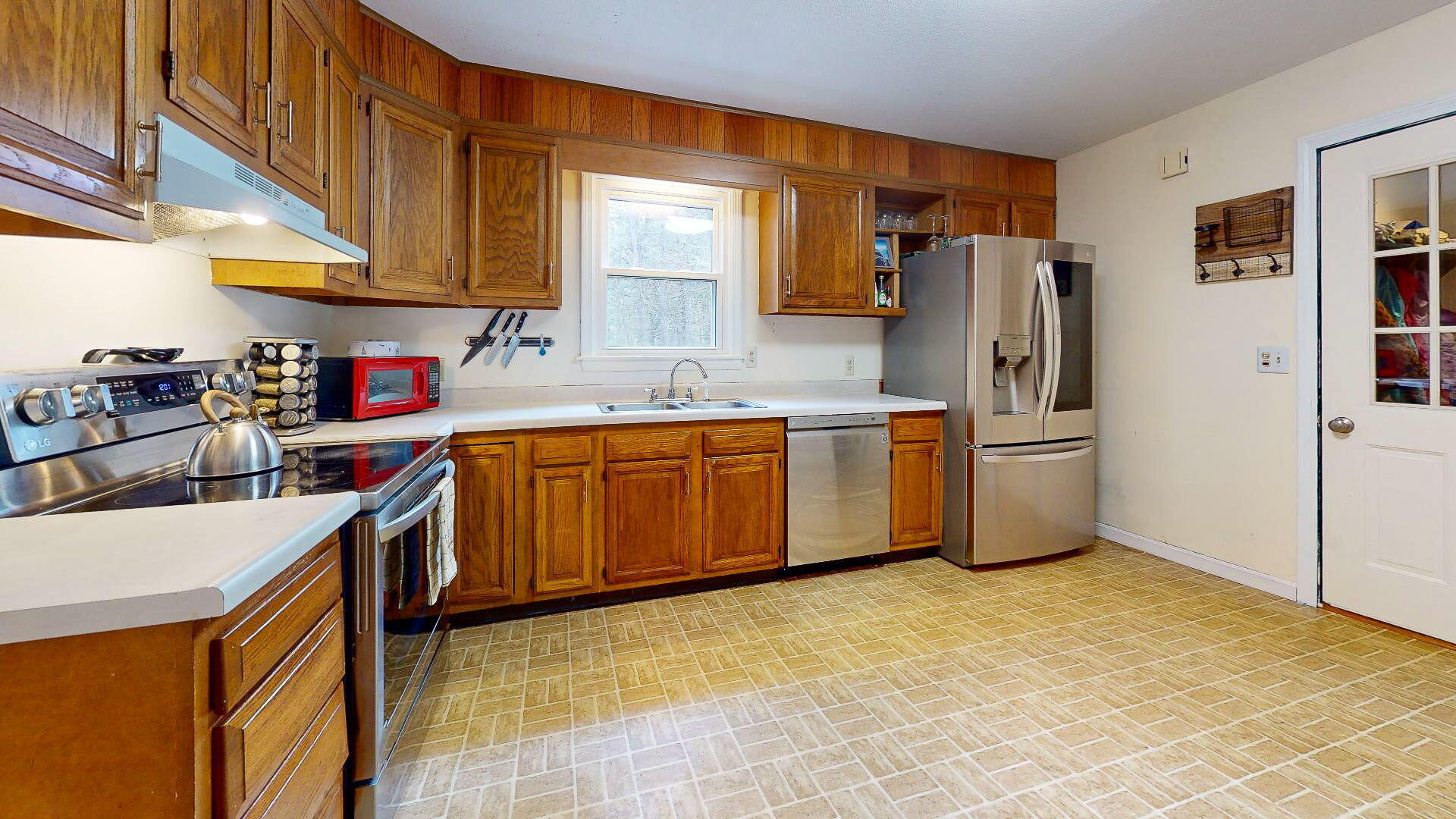 7 Juniper Road Brunswick, ME 04011 - Photo 4 of 20 14-web-or-mls-7-Juniper-Road-Brunswick-K