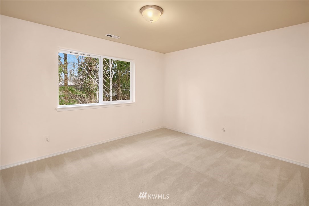 3904 Northeast 4th Circle Renton, WA 98056 - Photo 22 of 24 Gallery Image 22