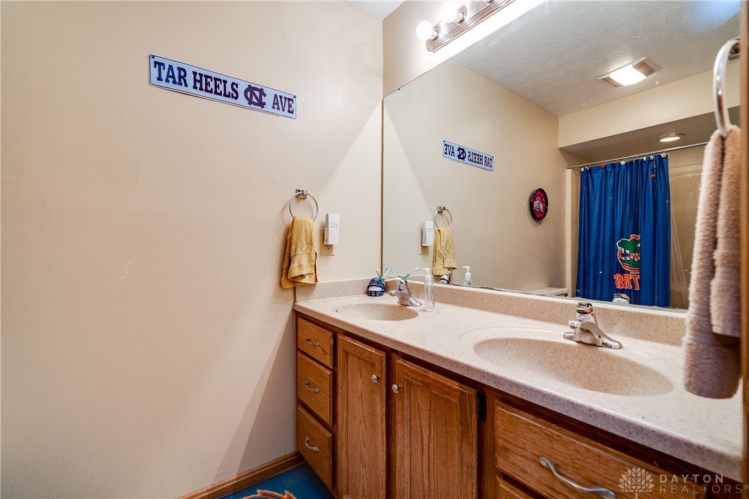 8544 Red Lion 5 Points Road Springboro, OH 45066 - Photo 38 of 57 Gallery Image 38