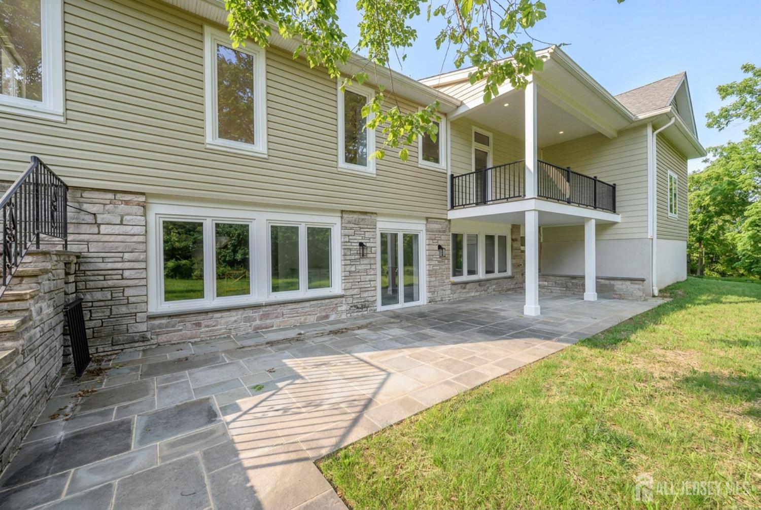 74 Woosamonsa Road Pennington, NJ 08534 - Photo 46 of 59 Gallery Image 46