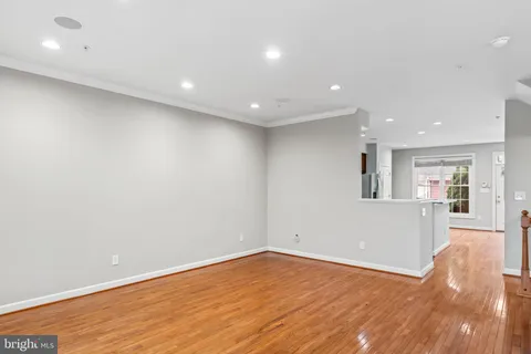 $575,000 | 3838 Carriage Hill Drive, Frederick, MD 21704