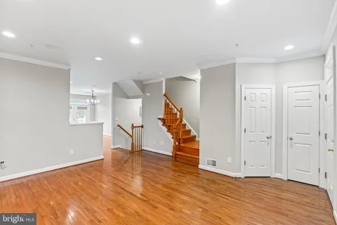 $575,000 | 3838 Carriage Hill Drive, Frederick, MD 21704