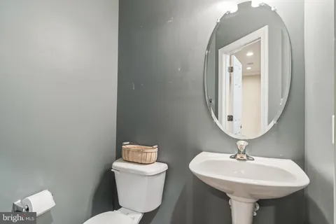 $575,000 | 3838 Carriage Hill Drive, Frederick, MD 21704