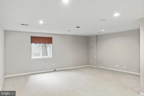 $575,000 | 3838 Carriage Hill Drive, Frederick, MD 21704