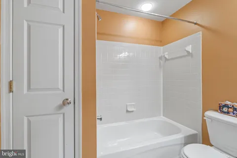 $575,000 | 3838 Carriage Hill Drive, Frederick, MD 21704