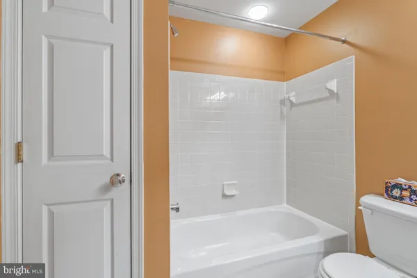 $575,000 | 3838 Carriage Hill Drive, Frederick, MD 21704