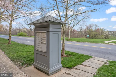 $575,000 | 3838 Carriage Hill Drive, Frederick, MD 21704