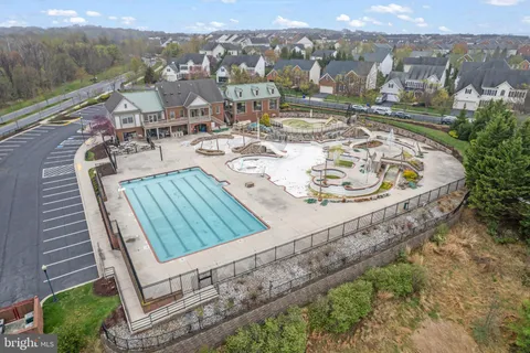 $575,000 | 3838 Carriage Hill Drive, Frederick, MD 21704