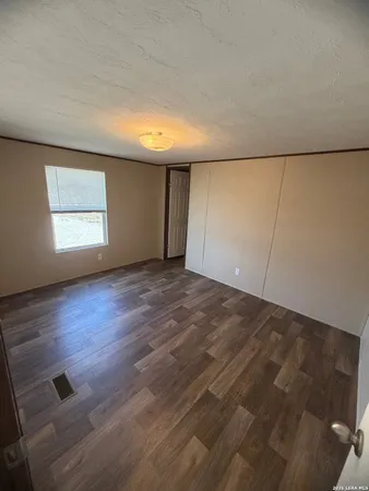 $1,575 | 1123 Hedgestone, Canyon Lake, TX 78133
