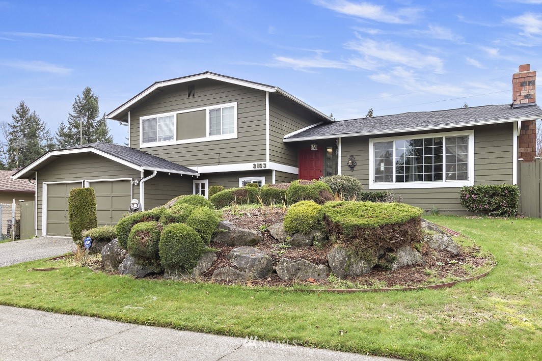 2103 Southeast 22nd Place Renton, WA 98055 - Photo 1 of 24 Gallery Image 1