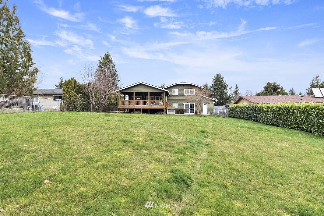 2103 Southeast 22nd Place Renton, WA 98055 - Photo 8 of 24 Gallery Image 8