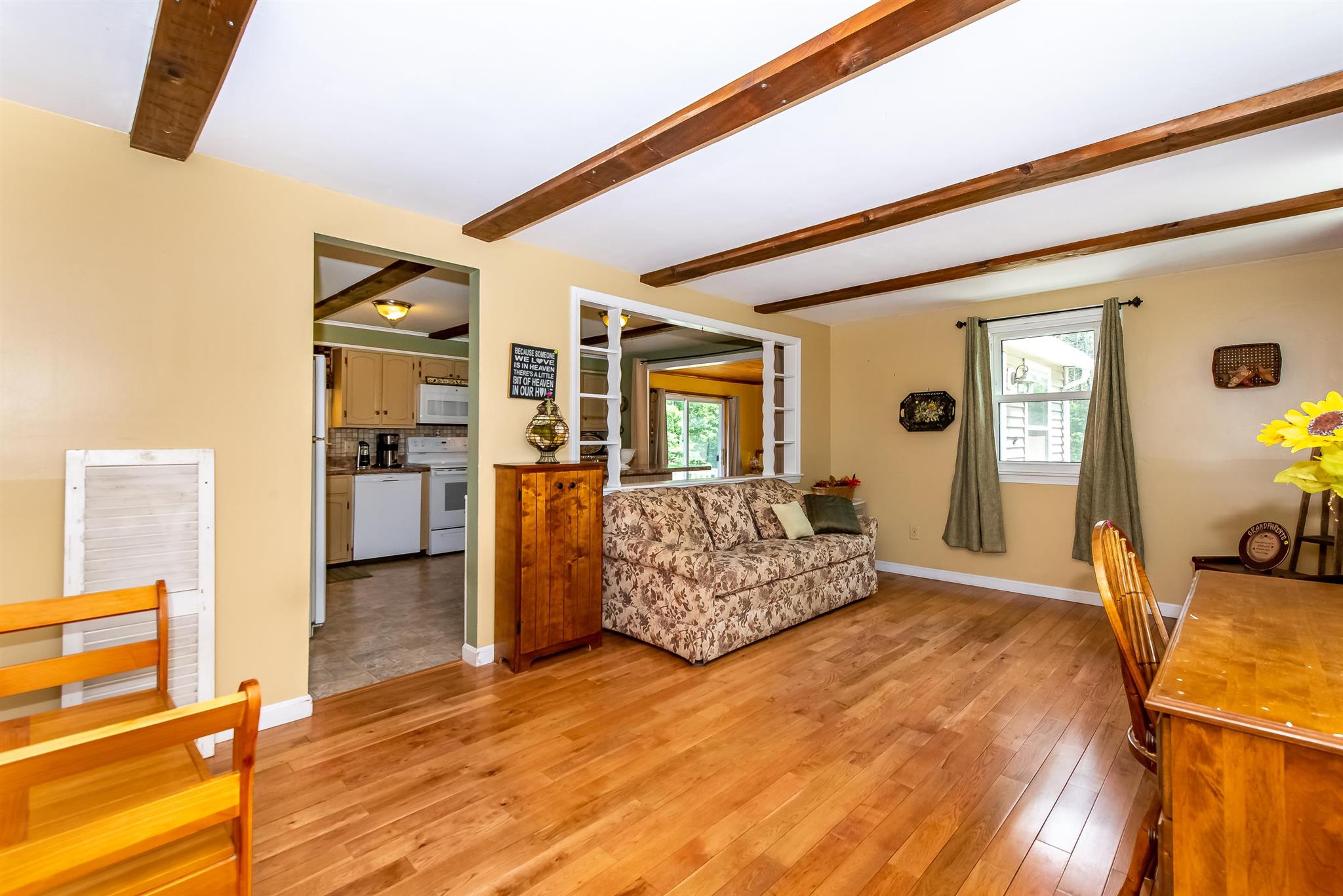 116 Hooper Sands Road South Berwick, ME 03908 - Photo 4 of 37 Gallery Image 4