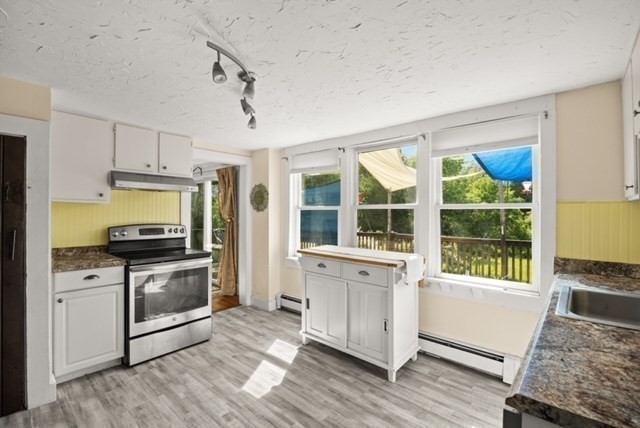 232 County Road Bourne, MA 02532 - Photo 7 of 34