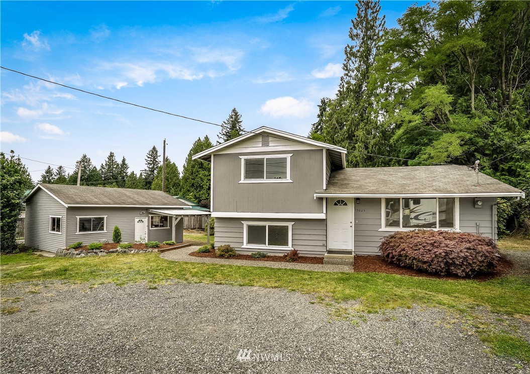 13625 Three Lakes Road Snohomish, WA 98290 - Photo 1 of 23