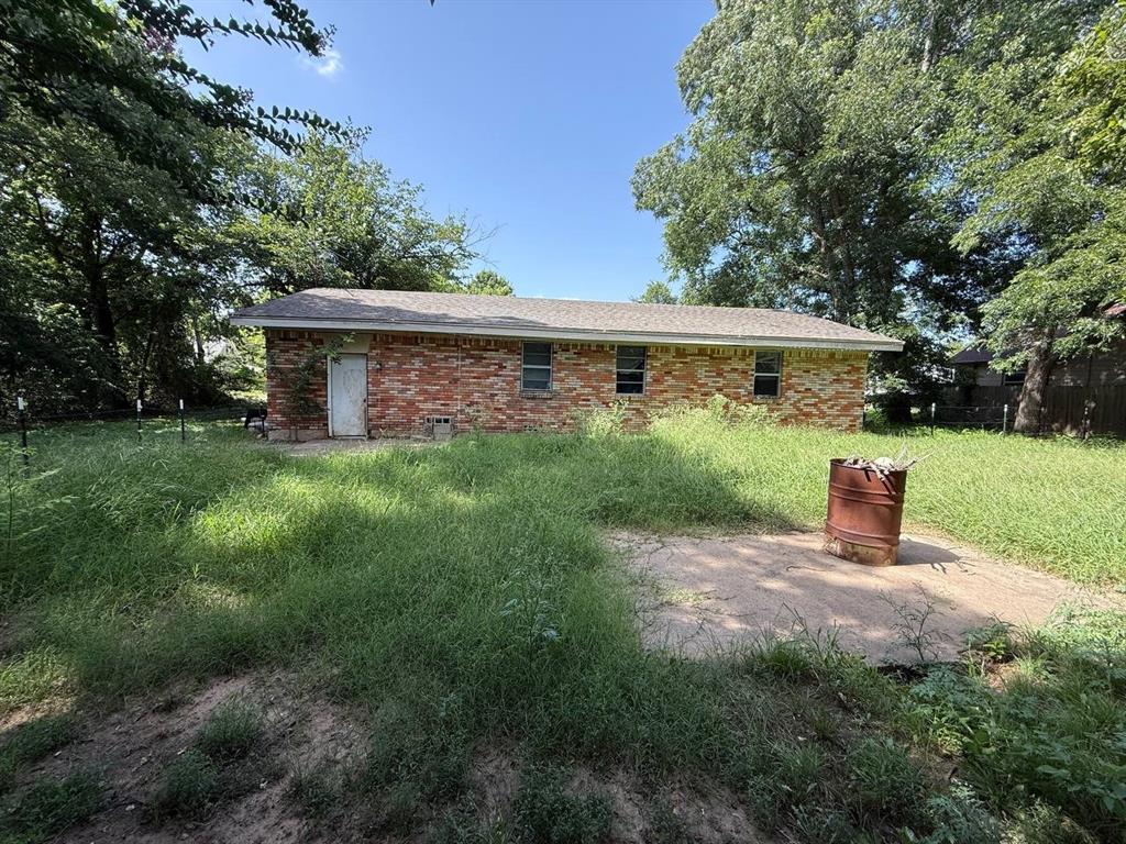 802 North Main Street Tioga, TX 76271 - Photo 14 of 20