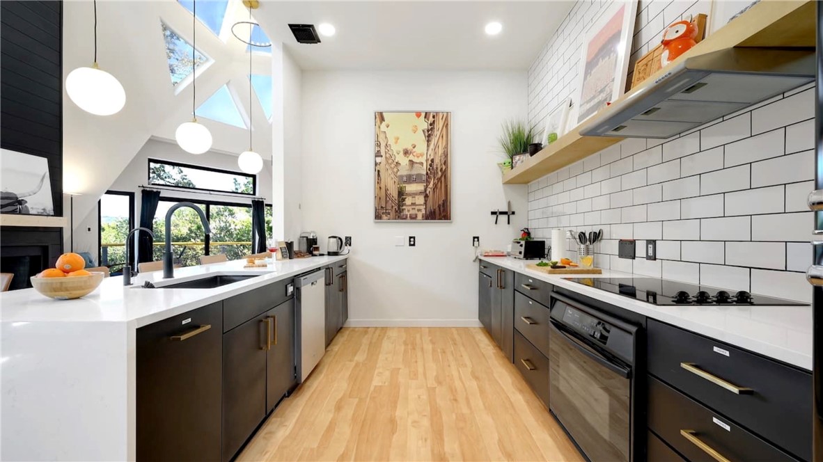 8125 Joy Road Leander, TX 78641 - Photo 9 of 37