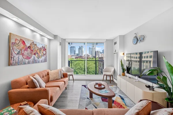 $4,600 | 8-12 Museum Way, Unit 705, Cambridge, MA 02141
