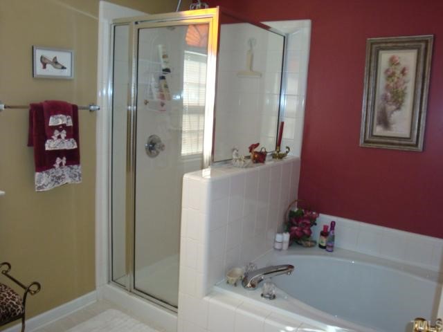 5124 Long Neck Court Raleigh, NC 27604 - Photo 10 of 12