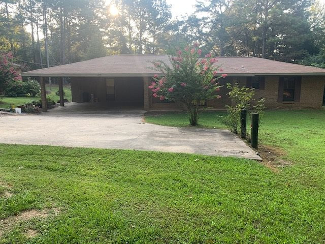 2920 Waggoner Road Carthage, MS 39051 - Photo 3 of 15 Photo 3