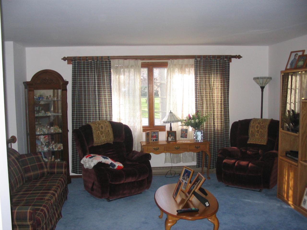 5 Woods Road East Stroudsburg, PA 18301 - Photo 4 of 8 a living room with furniture and a flat screen tv
