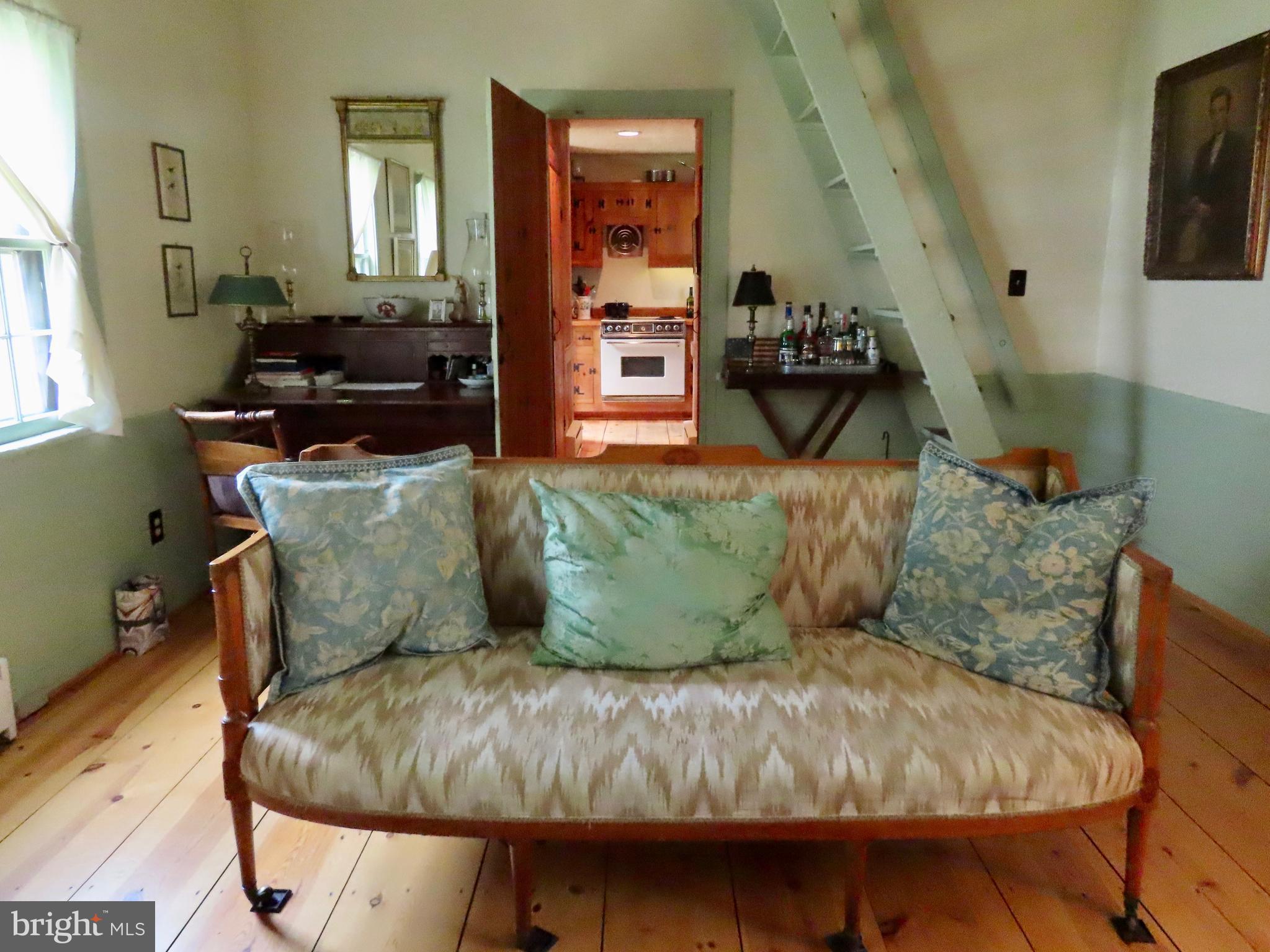 262 Main Street Washington, VA 22747 - Photo 26 of 30 Cottage Living Room through to the Kitchen