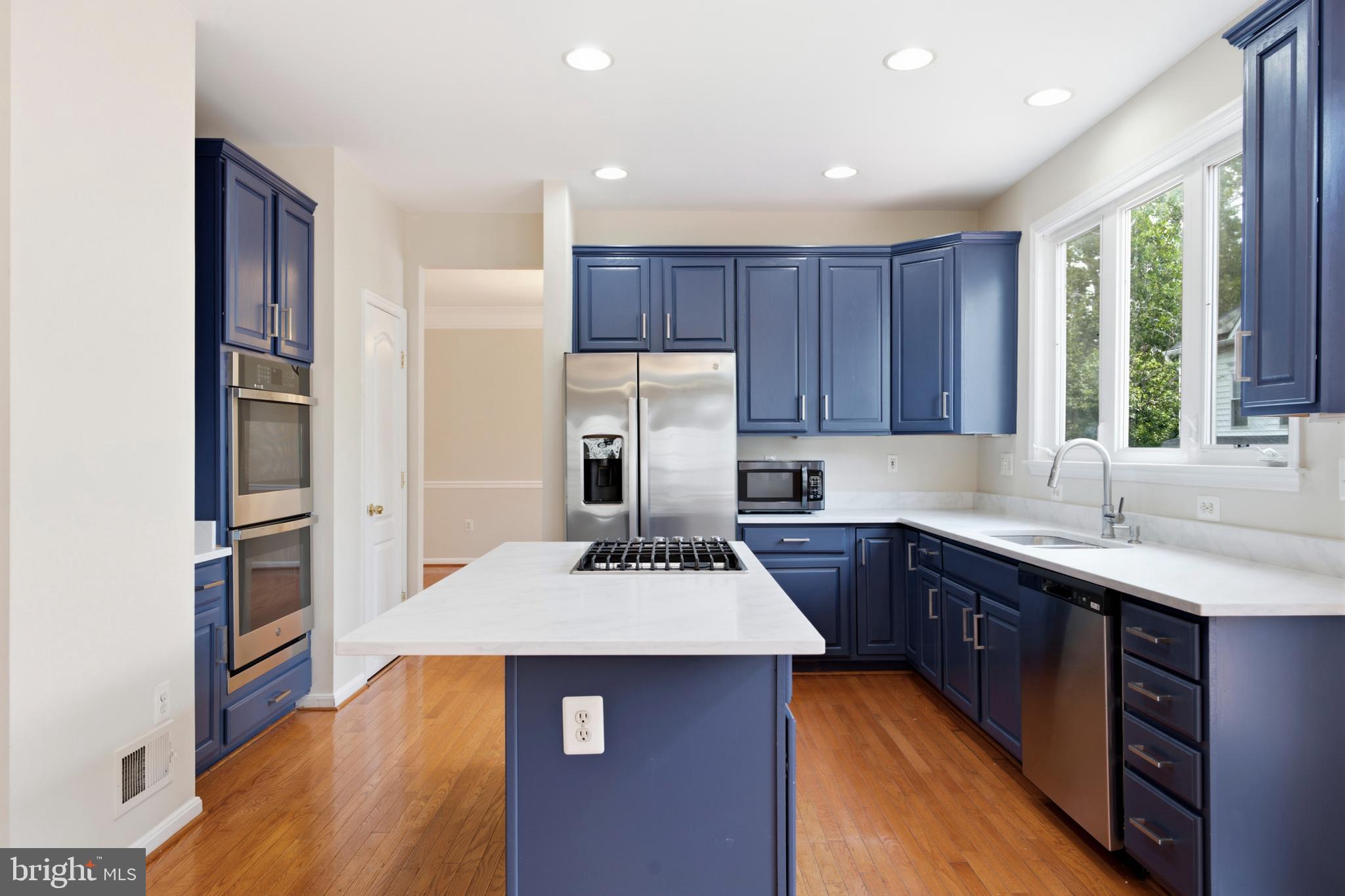 7608 Mcweadon Lane Springfield, VA 22150 - Photo 13 of 72