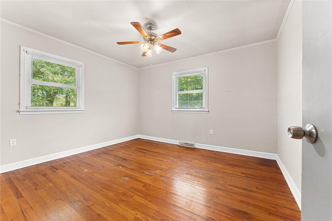 627 Doyle Street Westminster, SC 29693 - Photo 13 of 29