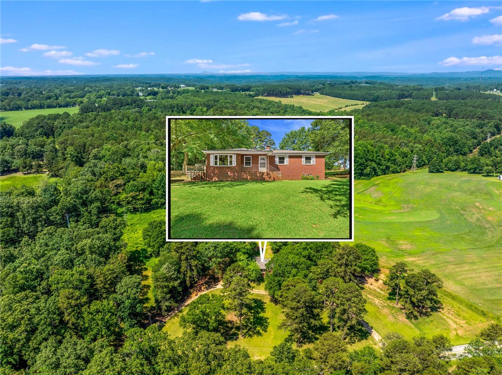 627 Doyle Street Westminster, SC 29693 - Photo 2 of 29