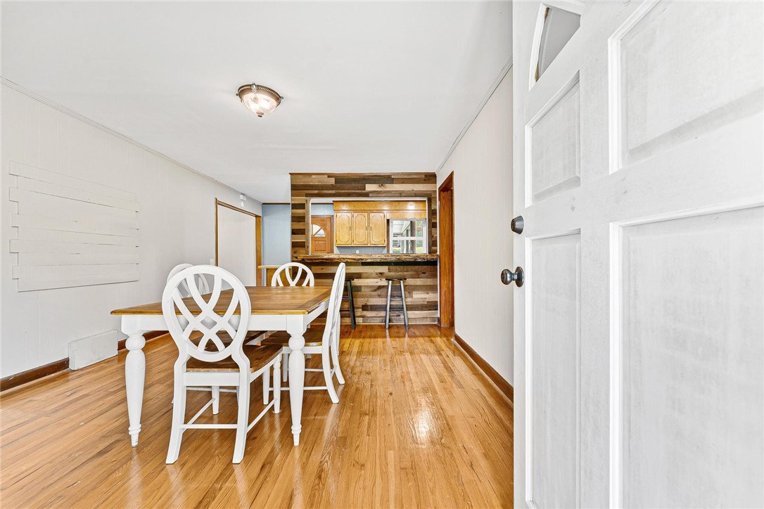 627 Doyle Street Westminster, SC 29693 - Photo 3 of 29