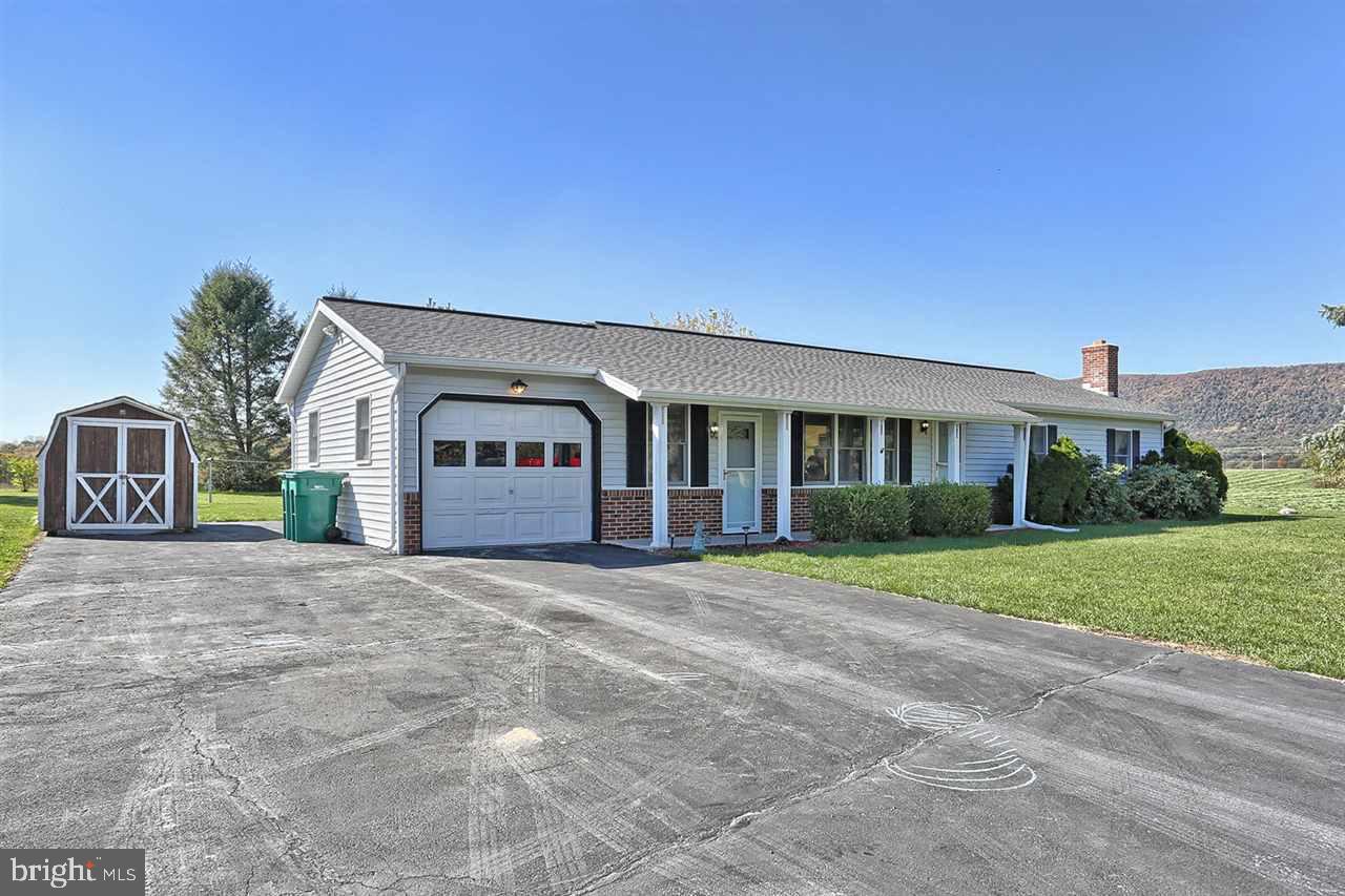 538 Shed Road Newville, PA 17241 - Photo 3 of 25 Gallery Image 3