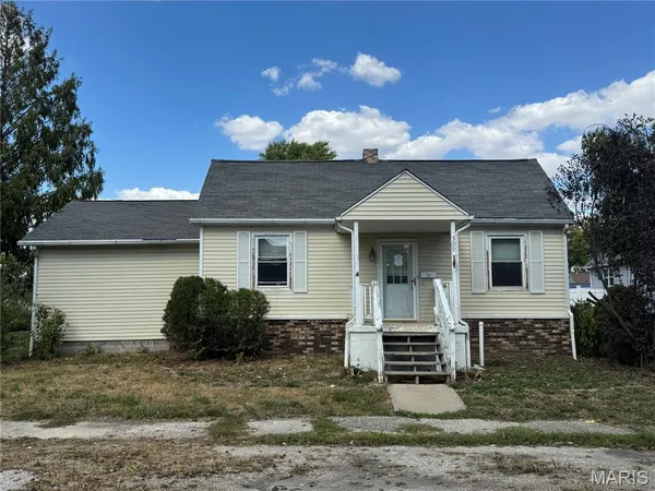 $68,542 | 309 West 3rd S Street, Mount Olive, IL 62069