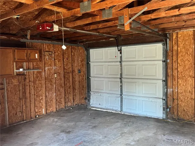 $93,500 | 309 West 3rd S Street, Mount Olive, IL 62069