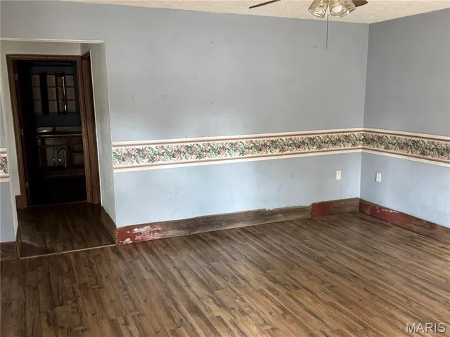 $93,500 | 309 West 3rd S Street, Mount Olive, IL 62069