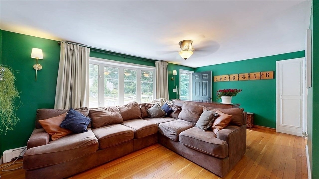 50 Rolling Ridge Road Holden, MA 01520 - Photo 6 of 42