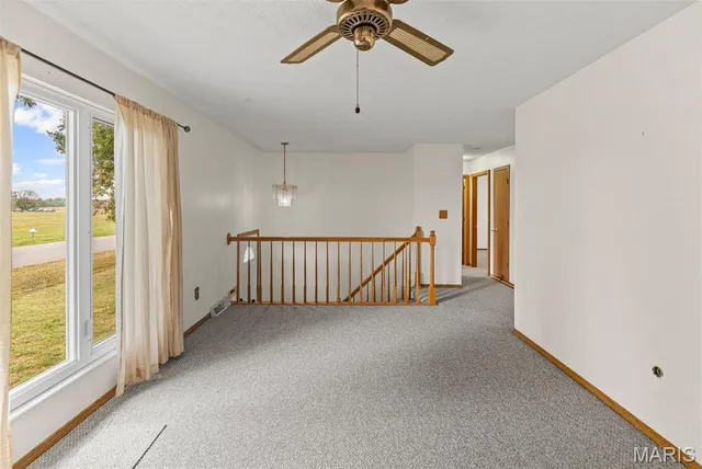 $159,900 | 223 Bachman Lane, Godfrey, IL 62035