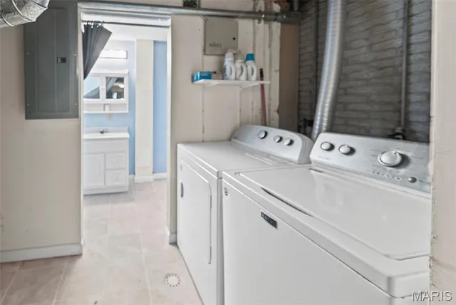 $159,900 | 223 Bachman Lane, Godfrey, IL 62035