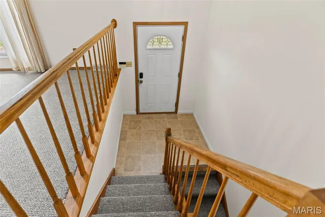 $159,900 | 223 Bachman Lane, Godfrey, IL 62035