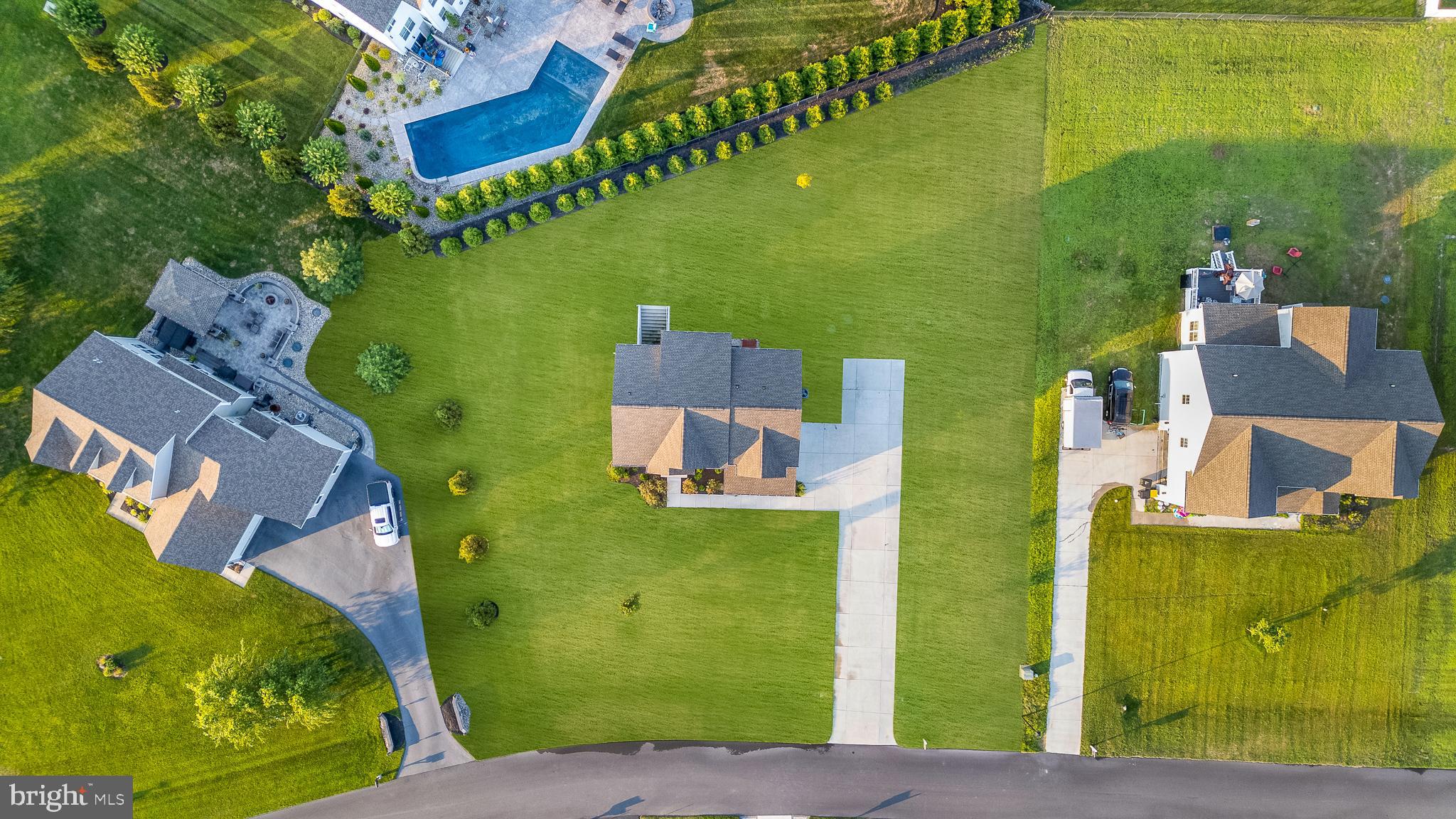 1022 Fawn Haven Walk Dover, DE 19901 - Photo 44 of 46 an aerial view of a house with a yard basket ball court and outdoor seating
