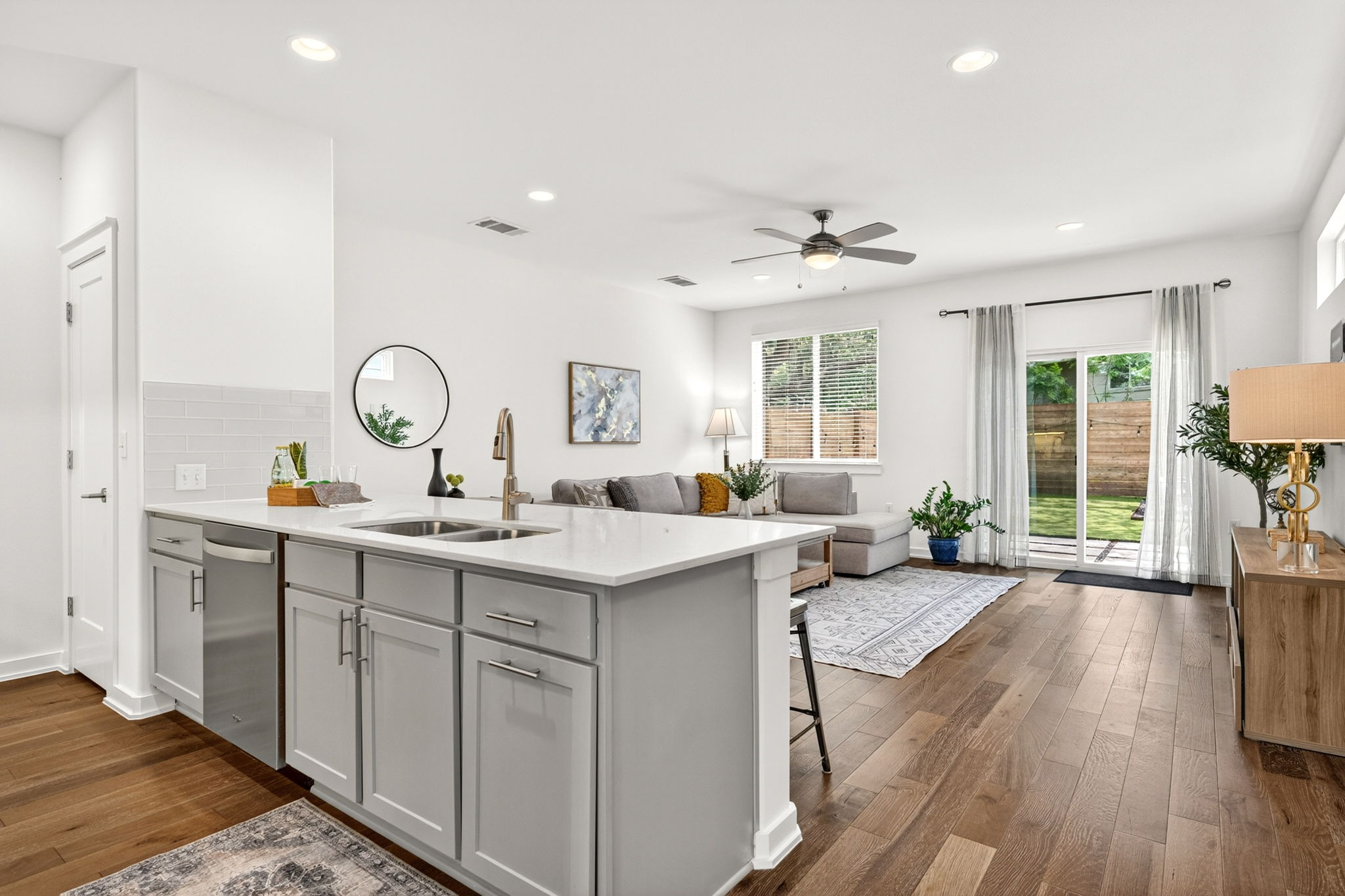 6800 Menchaca Road, Unit 13 Austin, TX 78745 - Photo 10 of 25