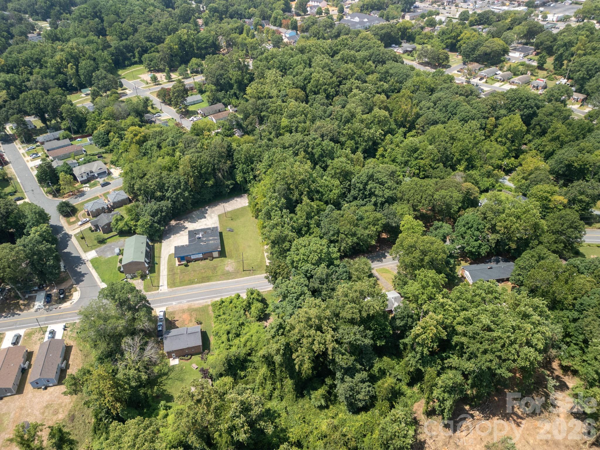 2105 Newland Road Charlotte, NC 28216 - Photo 4 of 6